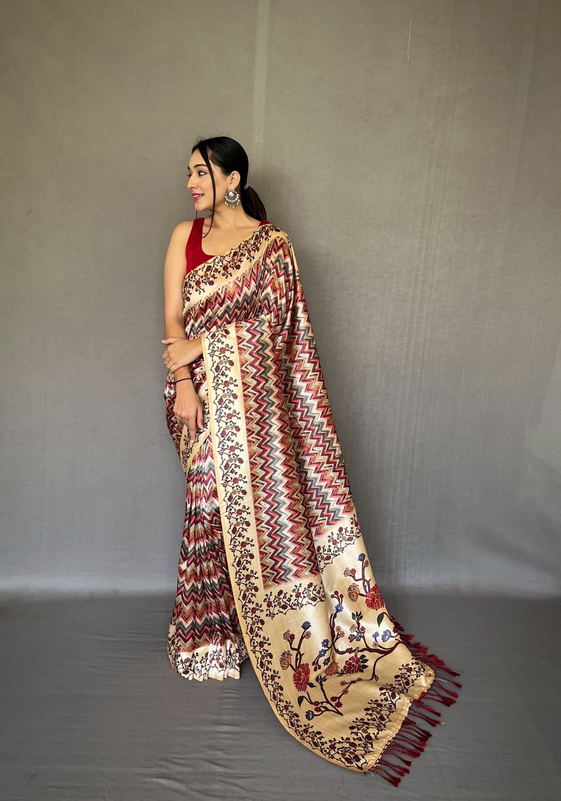 Floral Kalamkari Enchantment Soft Silk Saree