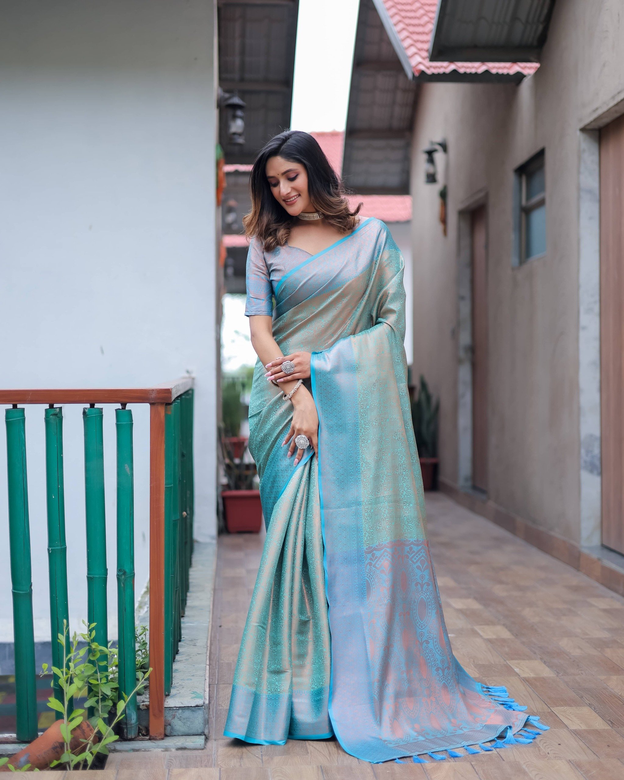 Elegance Blush Kanjivaram Silk Saree with Copper Zari