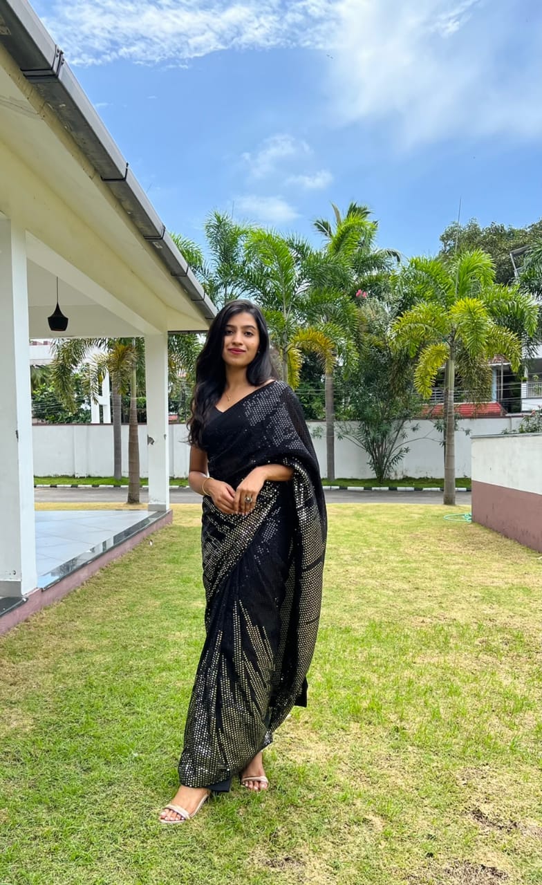 Shimmering Black Elegance Saree